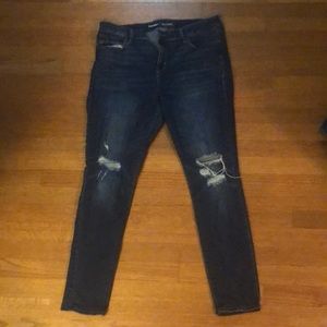 Mid rise old navy rockstar jeans